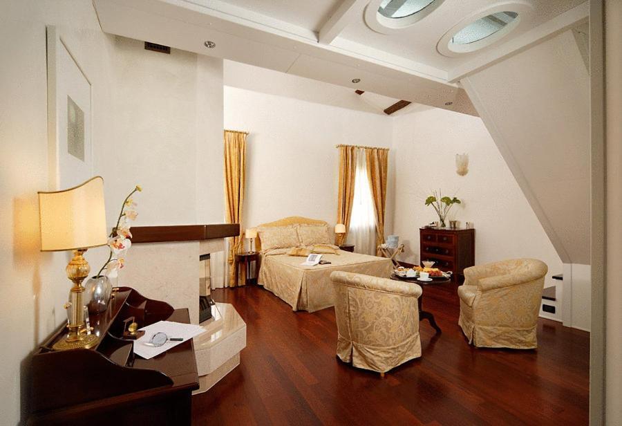 La Rosa Dei Venti Bed & Breakfast Venezia Rom bilde